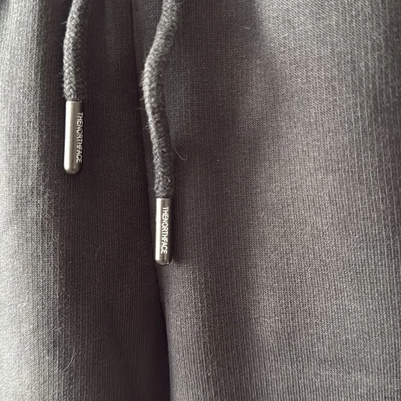The north face black jogger sweatpants - Picture 4 of 9